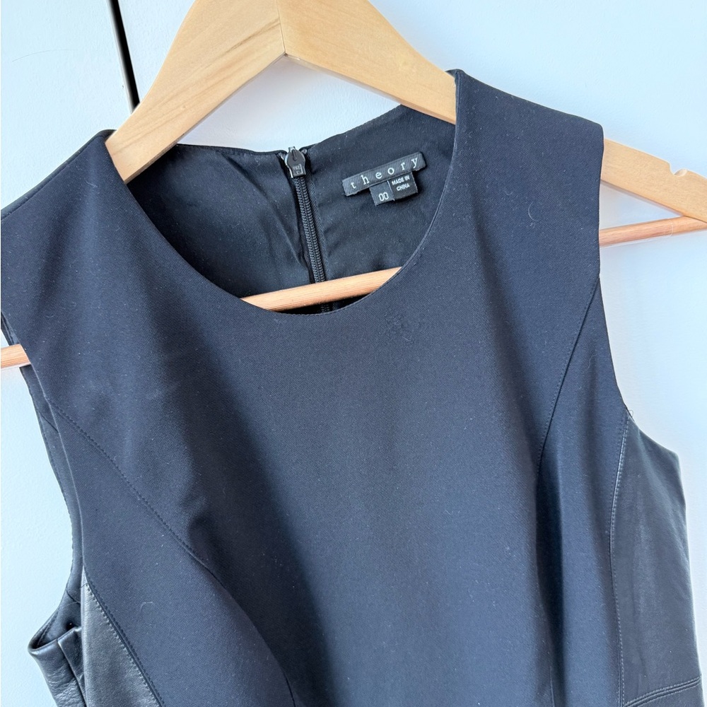 Theory Taline C Dress With Lamb Leather Panels Size 00 View 2